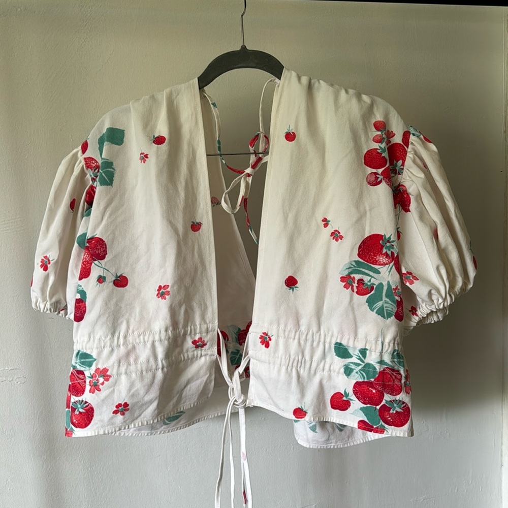 Graham top from psychic outlaw